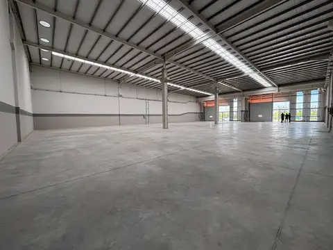 Ciudad Industria, Au Cordoba - Rosario - Nave 9 y 10