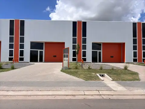 Nave de 1000 m2 Ciudad Industria - Parque Industrial