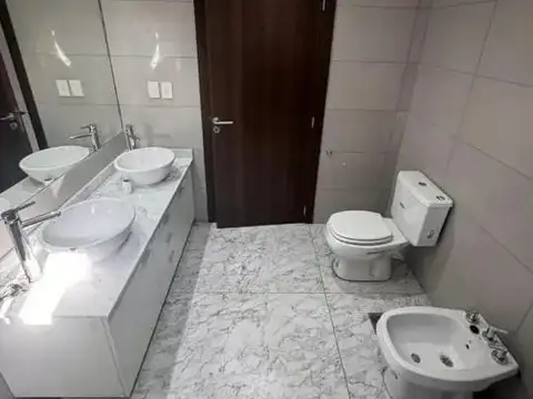 Casa en Alquiler 1 año