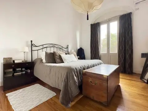 Depto Tipo Casa en Venta 70 años