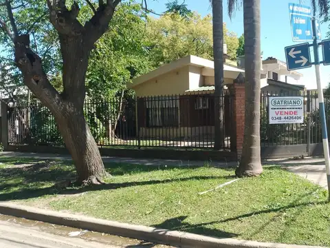 CASA EN EXCELENTE UBICACION FRENTE VIVERO HISAKI