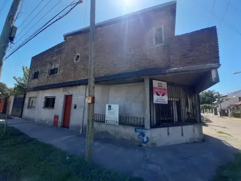 VENTA - CASA TIPO PH - 3 DORMITORIOS - OPORTUNIDAD