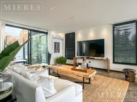 Casa en Venta al Este