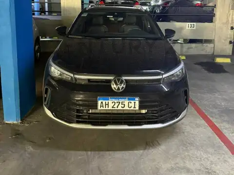 Av. Avellaneda 300, Piso 1