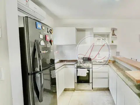 De Las Hespérides 1600, Piso 2