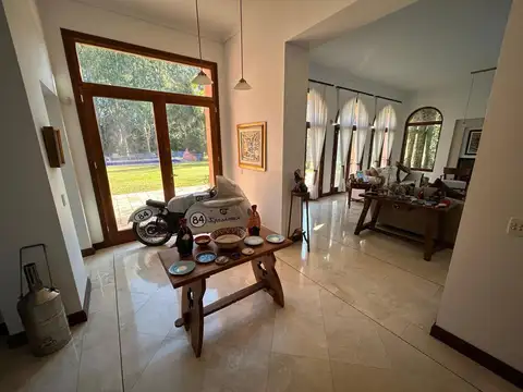 Club de Campo Abril - Barrio Las Araucarias