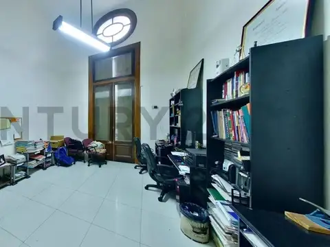 Venta PH 4 ambientes en Constitución SIN EXPENSAS