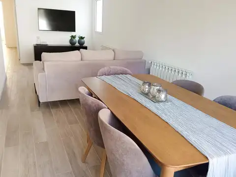 Departamento 4 ambientes con 2 baños