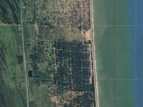 Avenida 3 e/ Malvones y Madreselvas