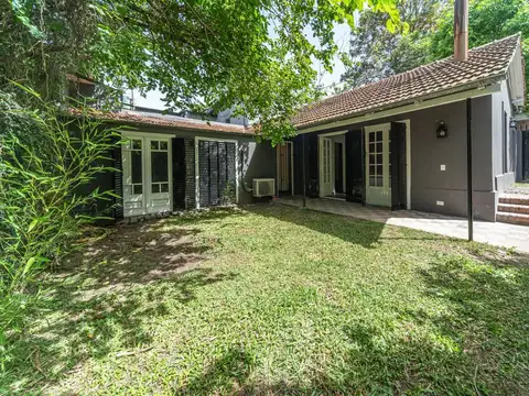 Venta casa 3 ambientes Beccar san Isidro cochera.