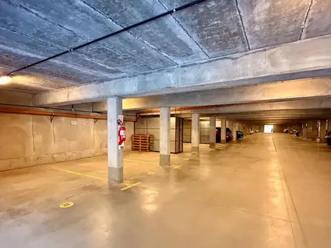 Venta Cochera Barrio Amapola Pilar