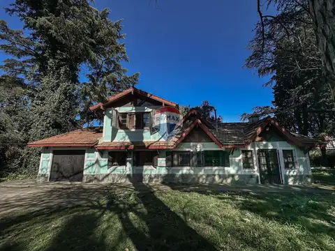 EXCELENTE CHALET 6AMB.IDEAL INVERSOR 2700M2.EZEIZA