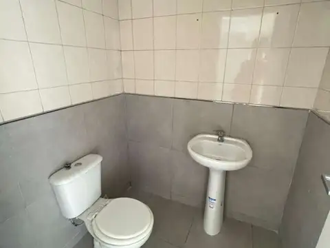 Avenida Juan Bautista Justo 7700, Piso 1