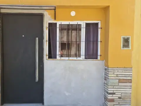 Lote propio 239 m² - 2 PH edificados - Financia