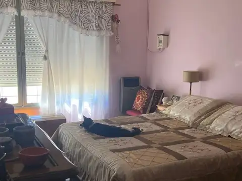 Casa de 3 ambientes + casa 2 ambientes P.A. Ituzaingó