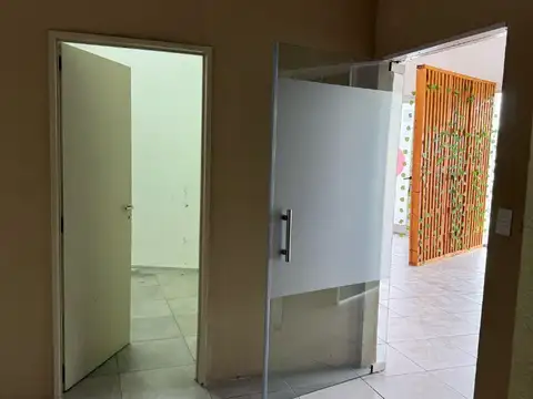 Oficina en Venta al Noroeste