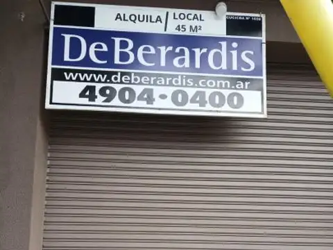 LOCAL COMERCIAL  mariano acosta y eva peron