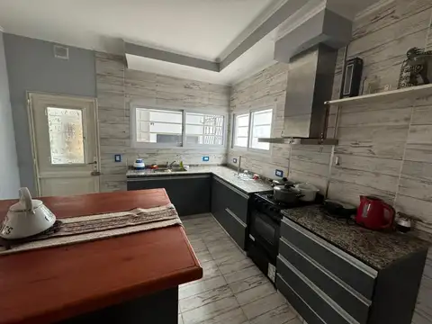 Casa en Venta en Ramallo, USD 95.000