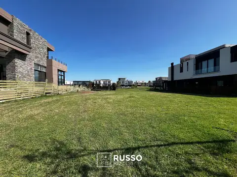 Terreno en Venta 43  mts Fondo