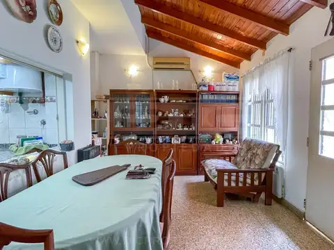 Depto Tipo Casa en Venta de 3 ambientes