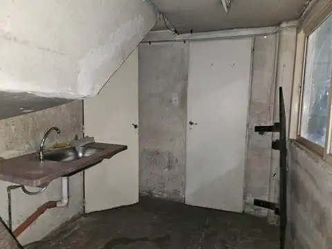 Venta Deposito / Galpon  Hormigon Echesortu  Santa Fe 3900 Terminal de Omnibus Rosario