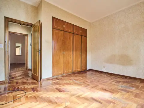 Depto Tipo Casa 4 ambientes con 2 baños