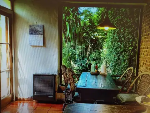 Casa en Venta con 1 cochera