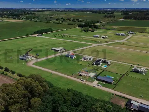 Terreno en Venta 30  mts Frente