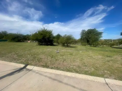 Terreno en Venta en Unquillo, USD 25.000