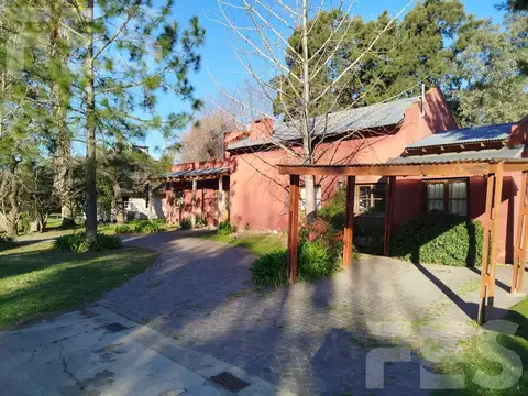 Av Soberania Ncional 598  , Guernica, Country Club El Paraiso, pol 55 al 500