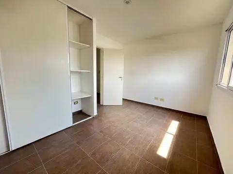 Belen De Escobar Calle Islas Malvinas 200