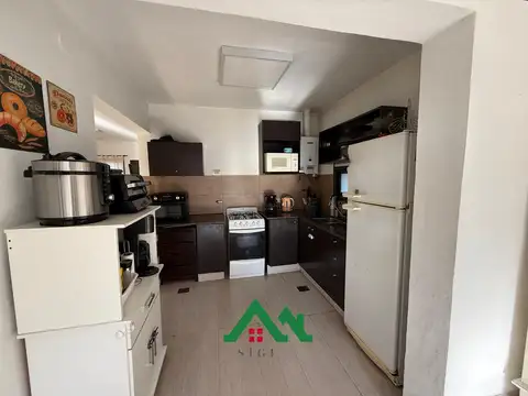Casa 3 ambientes con 2 baños