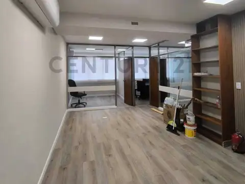 Expectacular Oficina en edificio 100% apto profesional - Zona San Nicolas