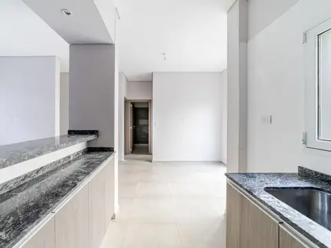 Regino Maders Esquina Del Campillo