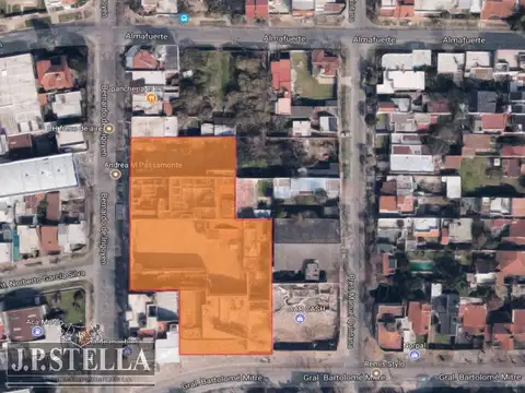 FRACCIÓN COMERCIAL 3865 m2 FRENTE a 2 CALLES (MITRE - IRIGOYEN) - CASTELAR