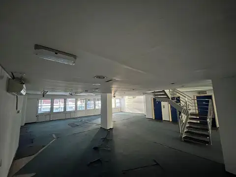 Oficina en Alquiler al Este