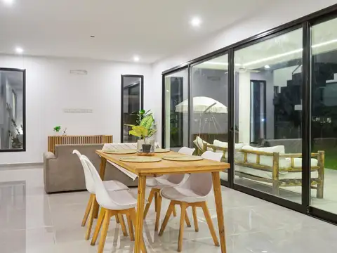 Casa en Venta de 4 dormitorios