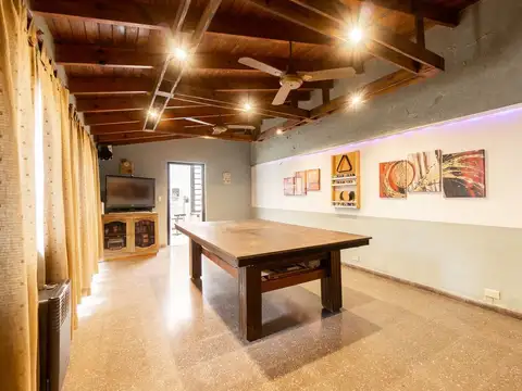 Casa en Venta en Bernal Oeste, USD 155.000