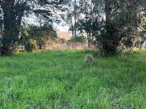 VENTA LOTE TERRENO 637 m2 LOS ACANTILADOS