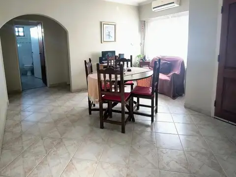 Casa en venta - 2 Dormitorios 2 Baños - Tolosa