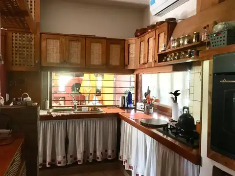 Casa en Venta en Villa Los Aromos, USD 230.000