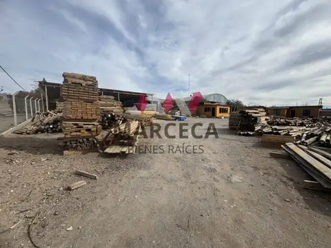 Venta de galpón en Parque Industrial, Centenario