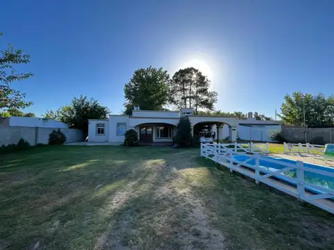 Casa Quinta Apto Credito Cerca Del Acceso Oeste