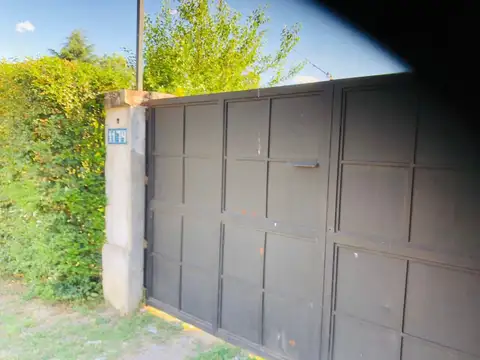 Casa Quinta Apto Credito Cerca Del Acceso Oeste