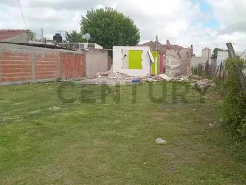 Terreno en Venta 40  mts Fondo