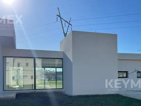 Casa en Venta en Villa Rosa, USD 380.000