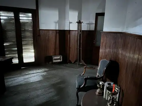 Oficina en Venta 90 años