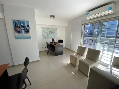 Oficina en Venta al Norte