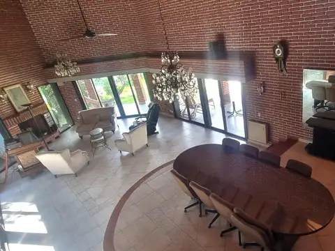Casa en Venta de 5 dormitorios