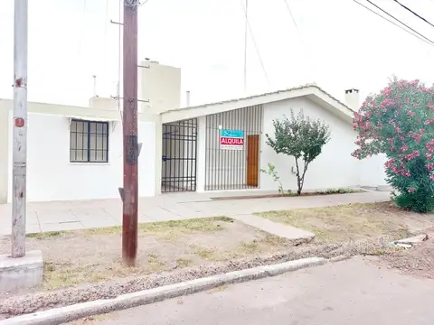 Casa en Alquiler ? B° Peñaflor, Coquimbito